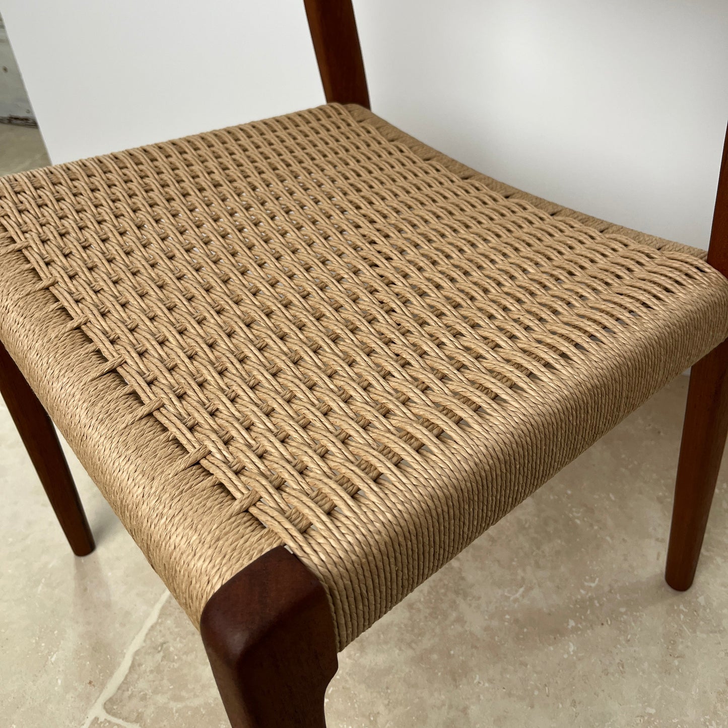 Lot de 4 chaises No. 71 en teck - Niels Otto Moller