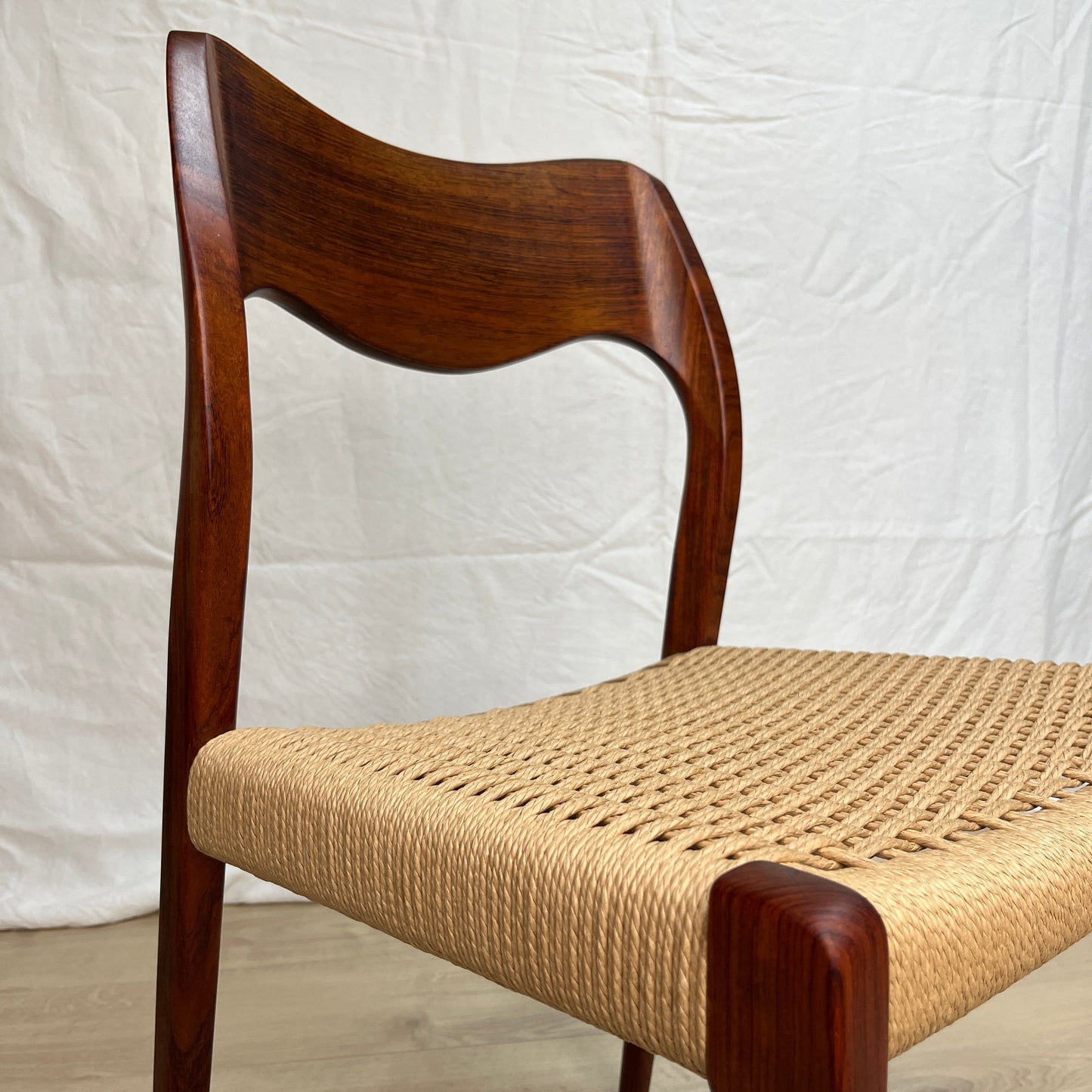 Rare : Chaises no. 71 en palissandre - Niels Otto Møller