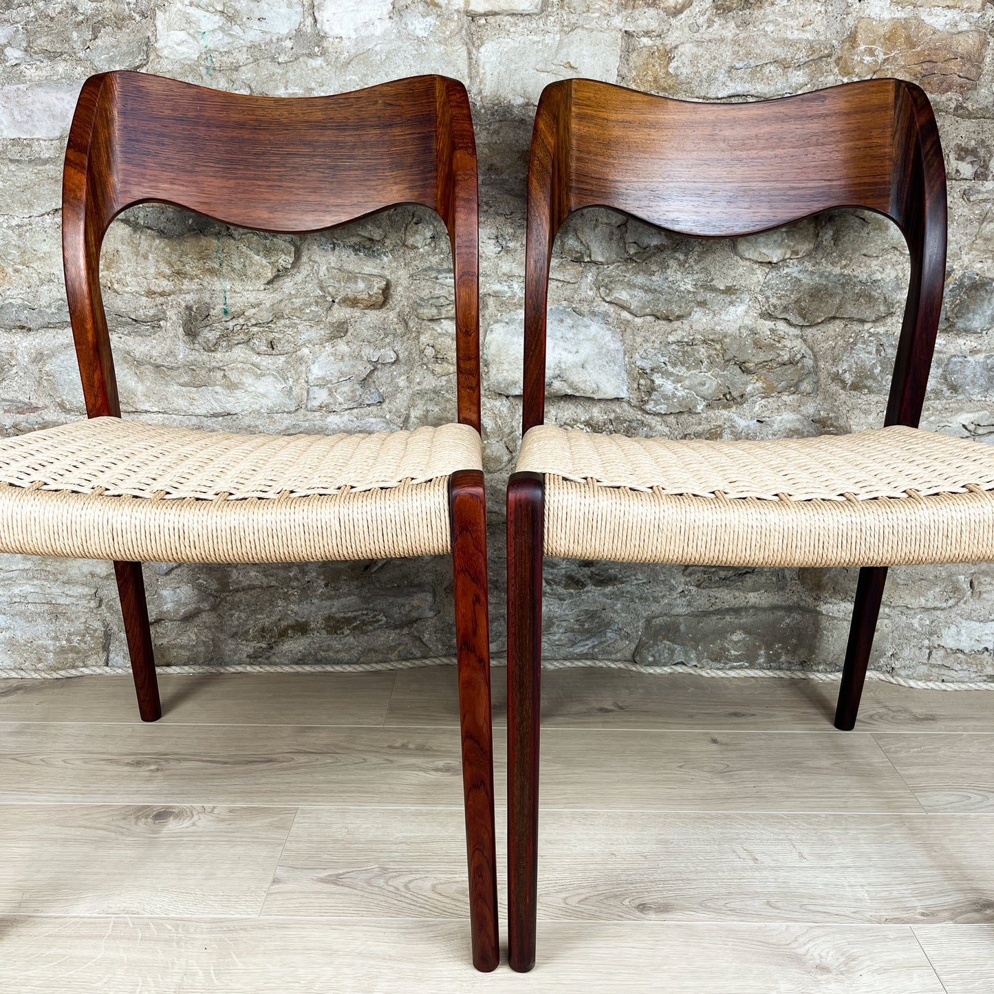 Rare : Chaises no. 71 en palissandre - Niels Otto Møller